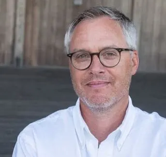  Gregg Latterman 
